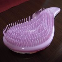 女髪ブラシ